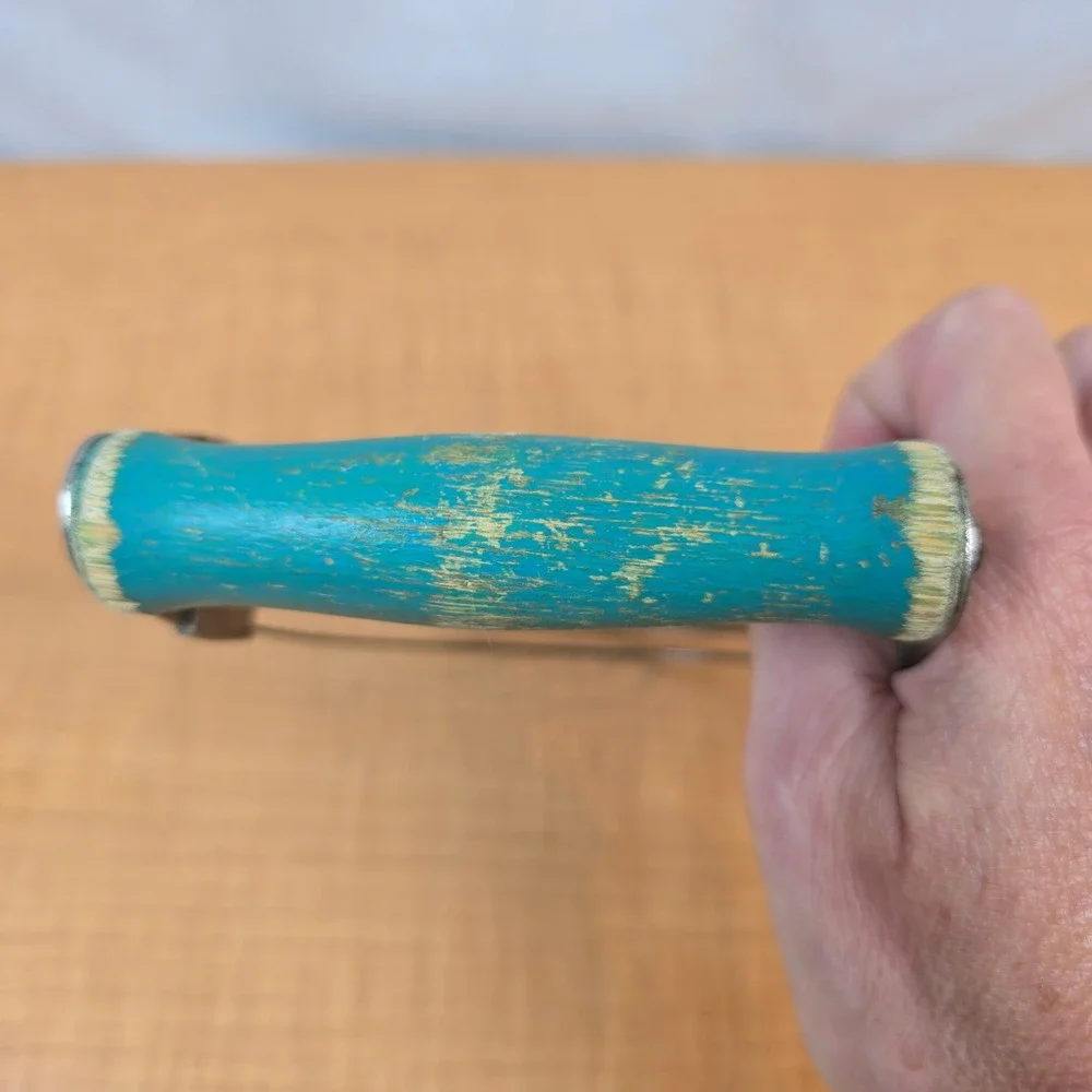 ANDROCK Wire Pastry dough Blender Cutter Blue Aqua Wood Handle Made USA Vintage